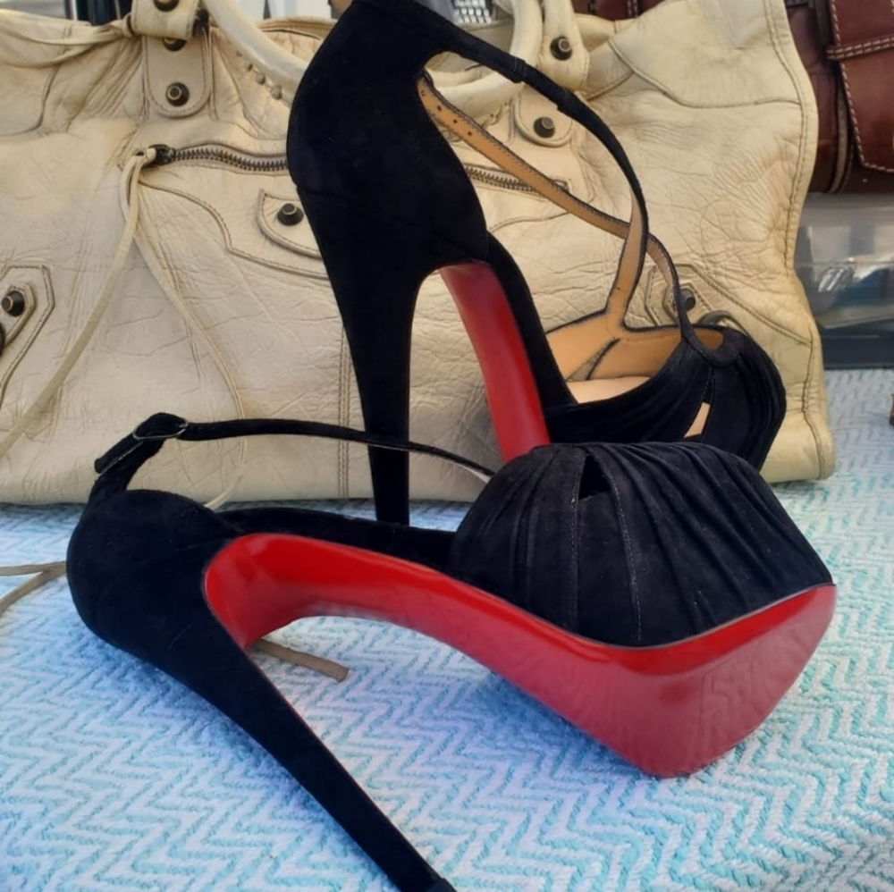 C LOUBOUTIN Shoes